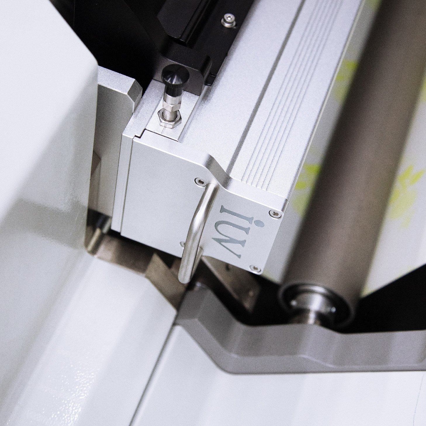 Advanced Cooling Design in LED UV Offset Printing Units